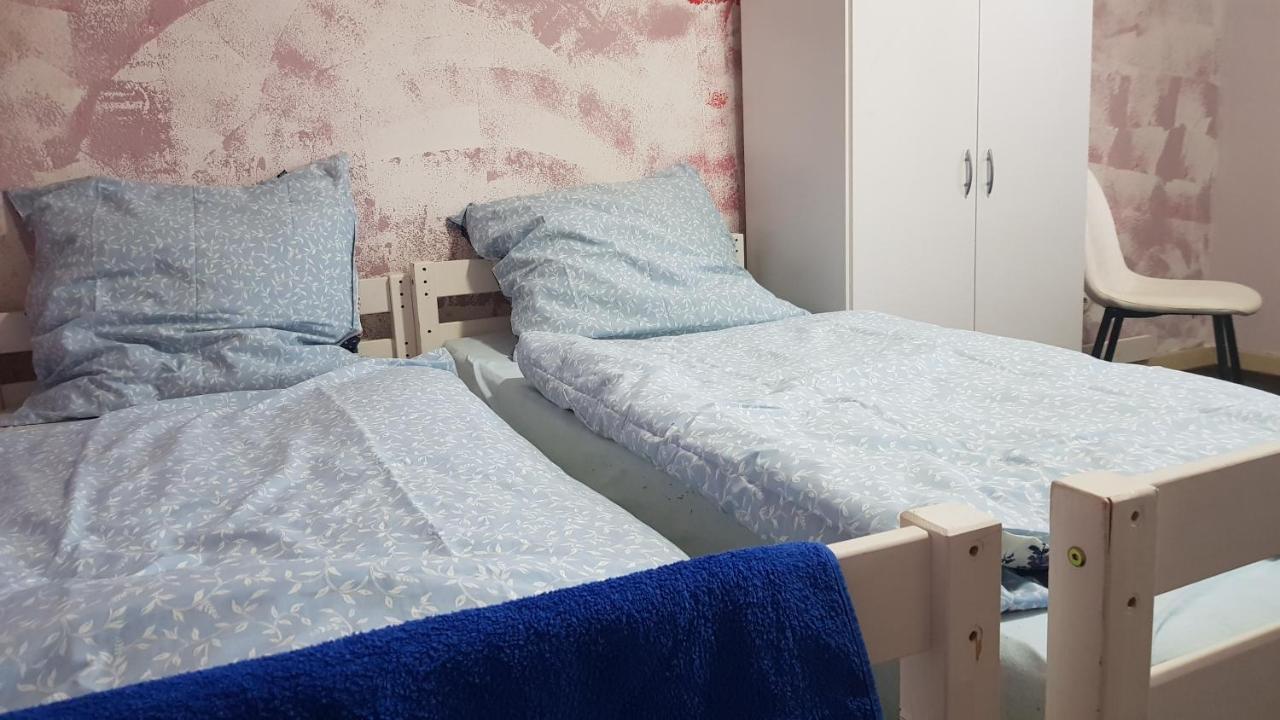 Handwerker Unterkunft Monteurzimmer Mit Gemeinschaftsbad In Brebach Саарбрюкен Екстер'єр фото